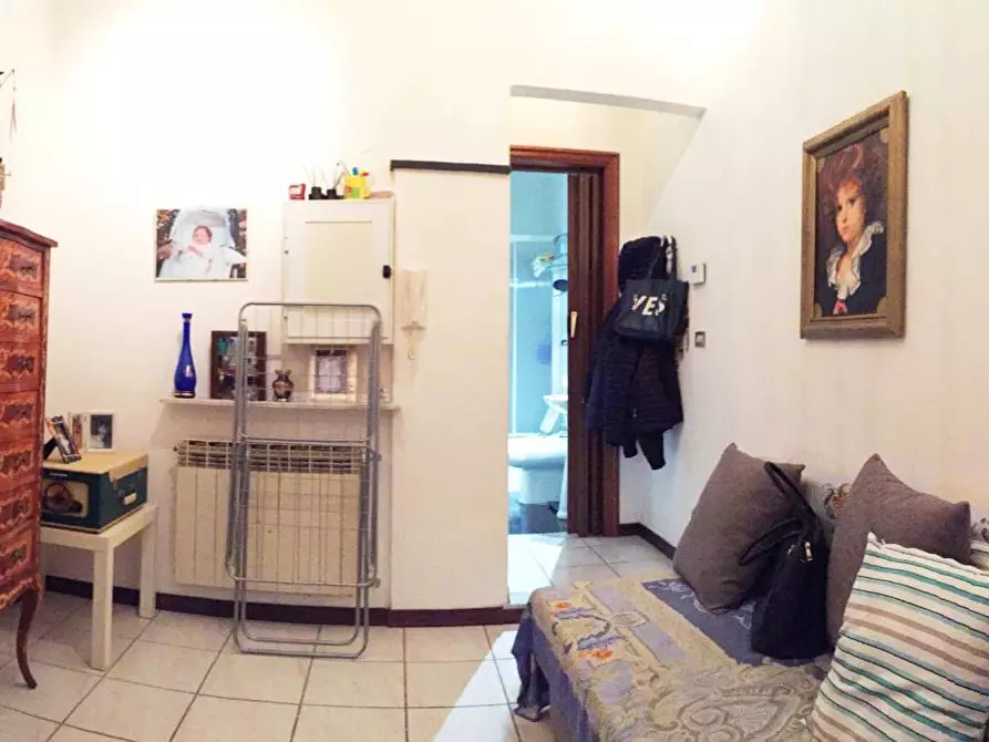 Immagine 3 di Appartamento in vendita  a Savona
