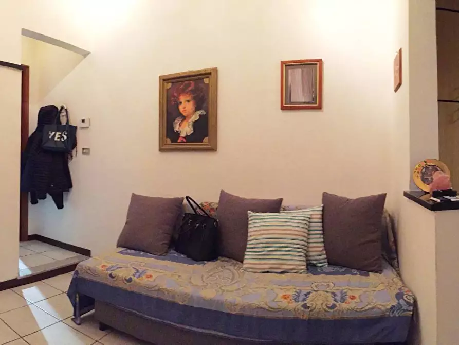 Immagine 4 di Appartamento in vendita  a Savona