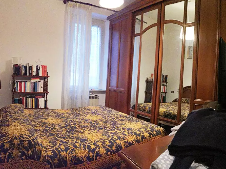 Immagine 11 di Appartamento in vendita  a Savona