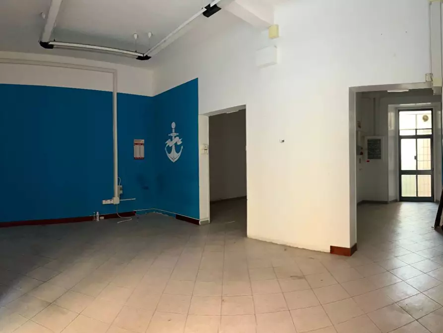 Immagine 1 di Appartamento in vendita  a Savona