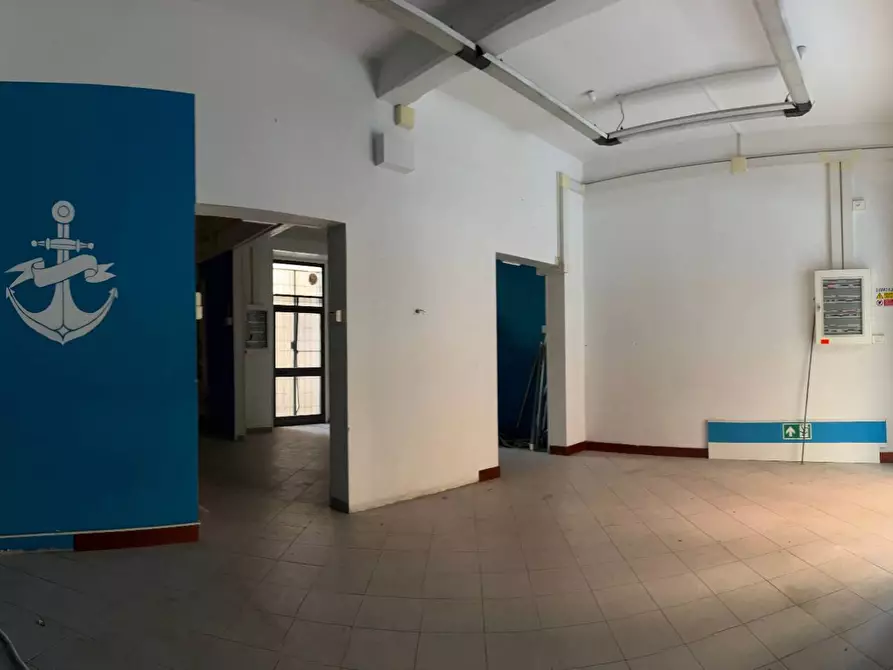 Immagine 4 di Appartamento in vendita  a Savona