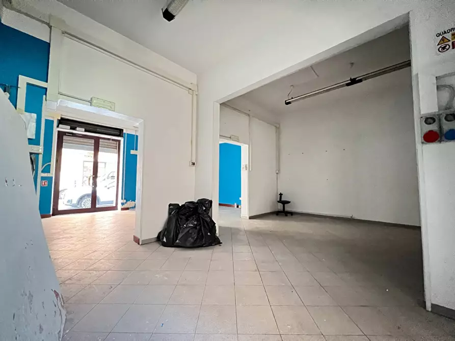 Immagine 14 di Appartamento in vendita  a Savona