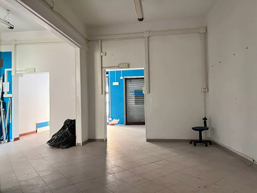 Immagine 15 di Appartamento in vendita  a Savona