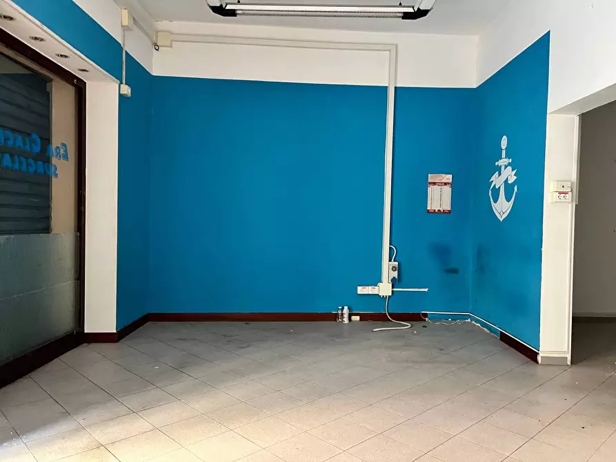 Immagine 18 di Appartamento in vendita  a Savona