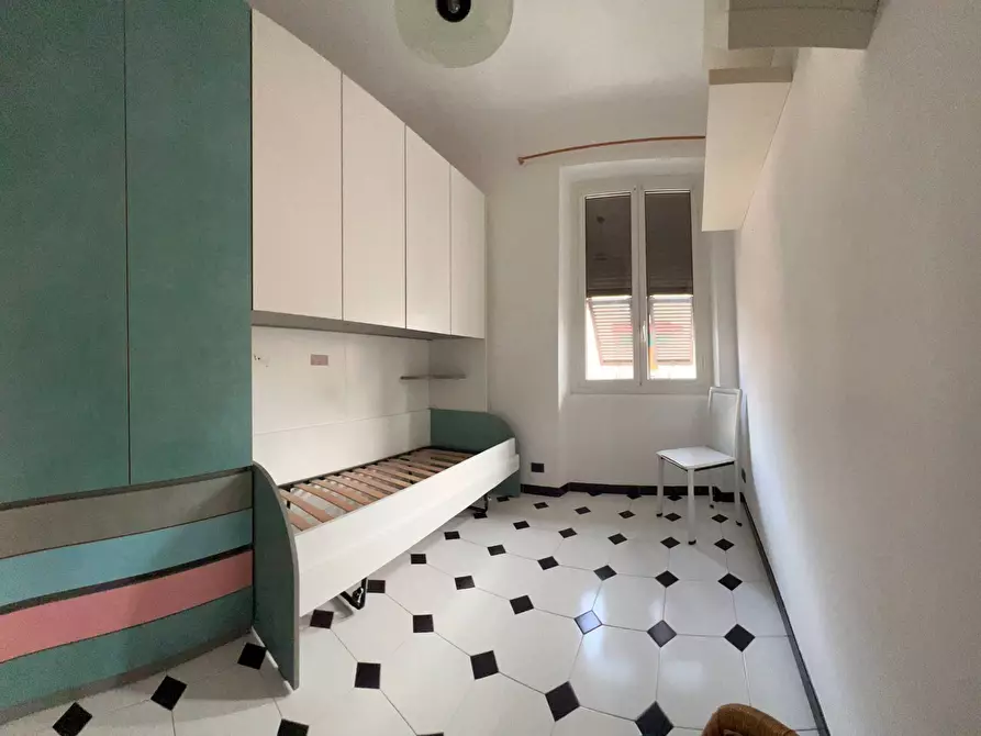 Immagine 17 di Appartamento in vendita  a Savona