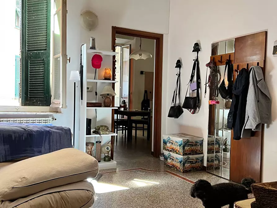 Immagine 4 di Appartamento in vendita  a Savona