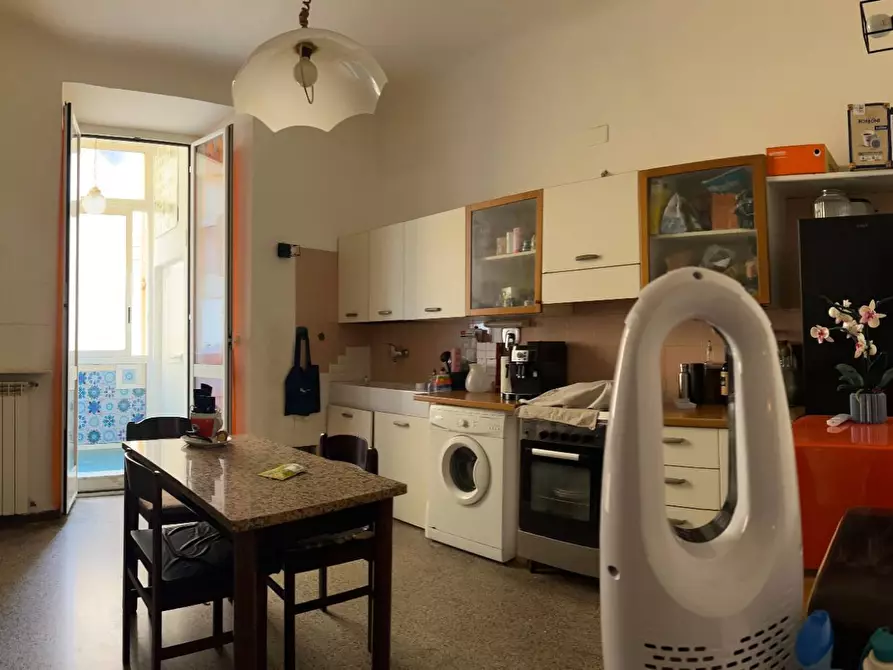 Immagine 6 di Appartamento in vendita  a Savona