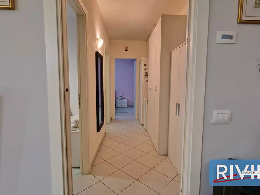 Immagine 11 di Appartamento in vendita  a Gabicce Mare