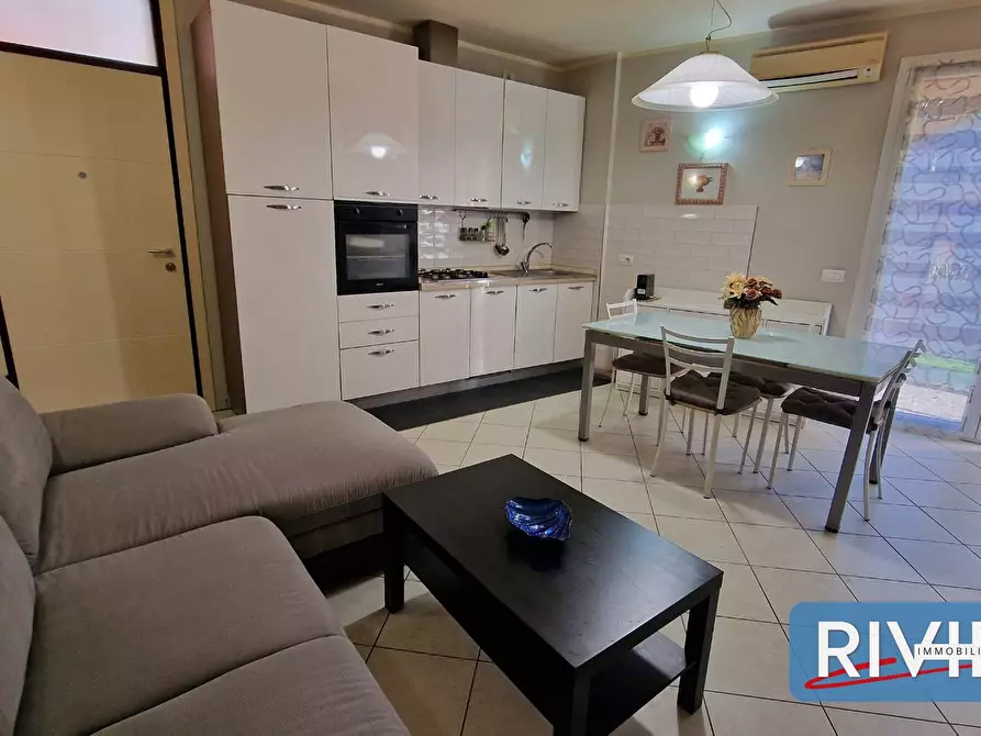 Immagine 10 di Appartamento in vendita  a Gabicce Mare