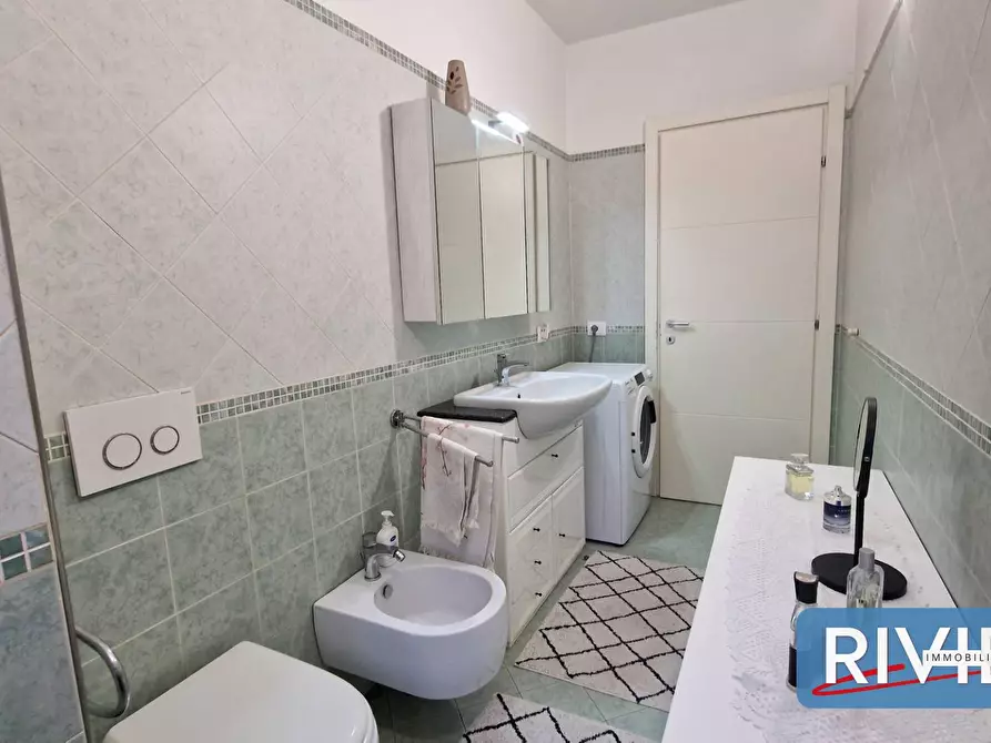 Immagine 24 di Appartamento in vendita  a Gabicce Mare