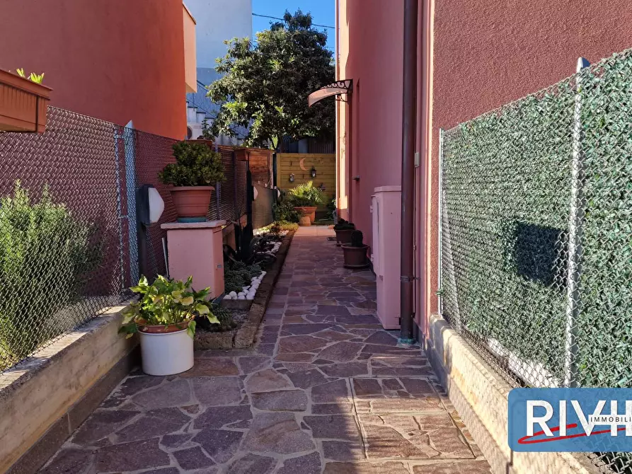 Immagine 31 di Appartamento in vendita  a Gabicce Mare