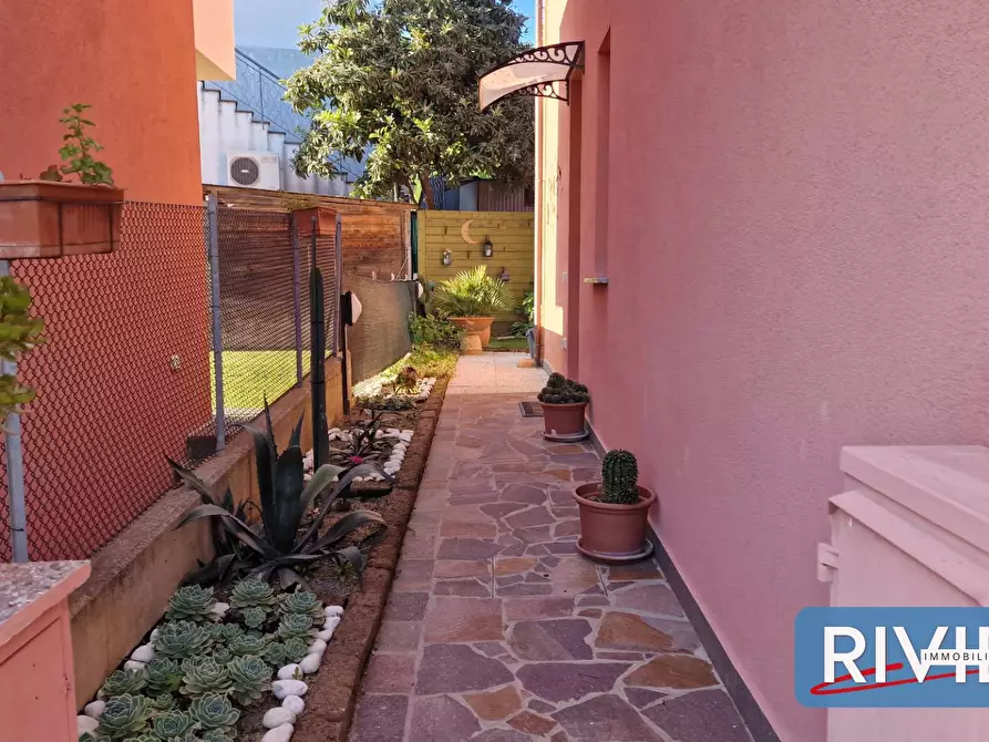 Immagine 33 di Appartamento in vendita  a Gabicce Mare