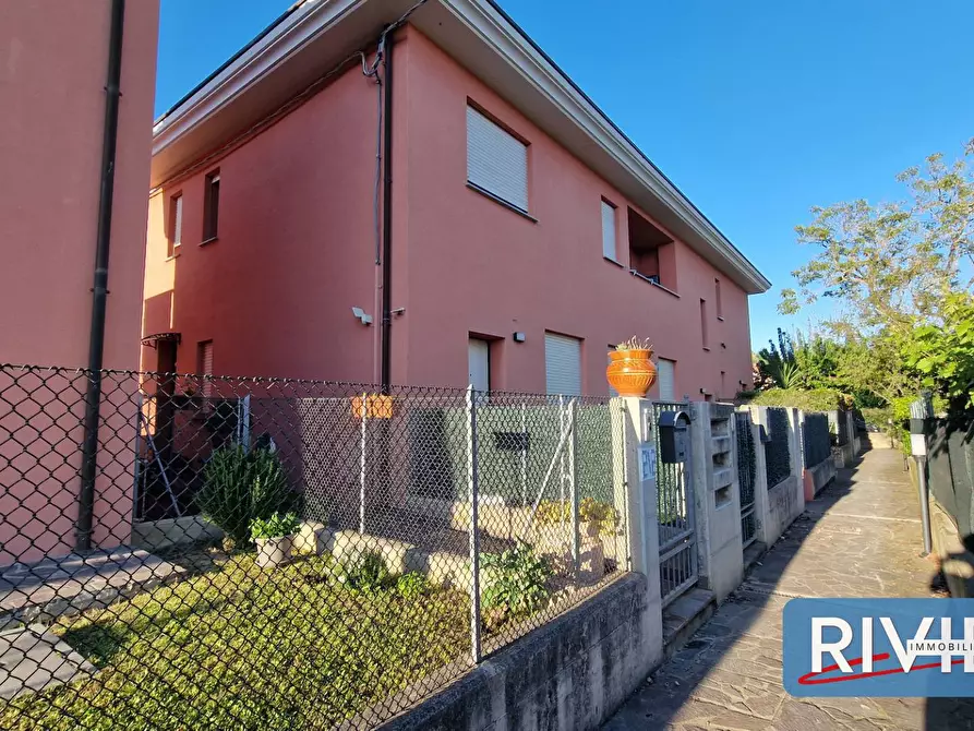 Immagine 39 di Appartamento in vendita  a Gabicce Mare