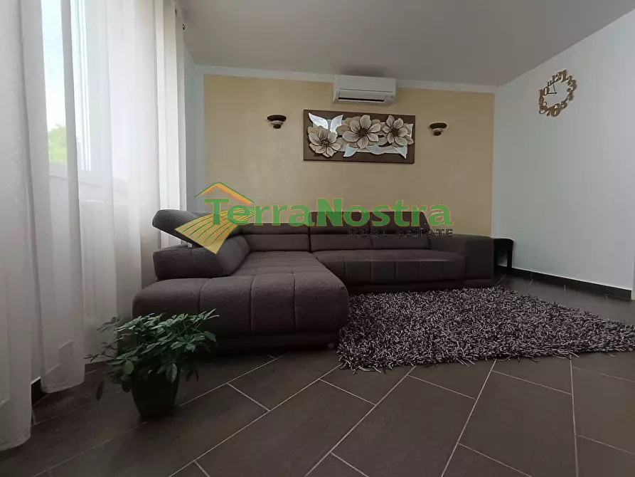 Immagine 1 di Appartamento in vendita  in VIALE PINEDA a Vajont
