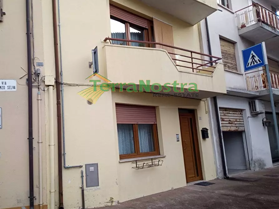 Immagine 1 di Casa semindipendente in vendita  in VIA PIAVE 48 a Maniago