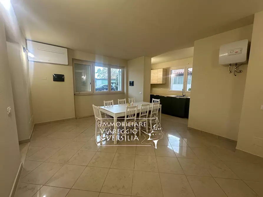 Immagine 3 di Appartamento in affitto  in via San Leonardo a Camaiore