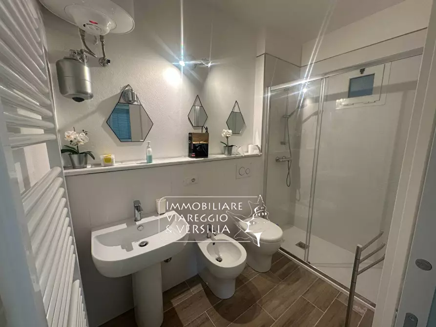 Immagine 12 di Appartamento in affitto  in via San Leonardo a Camaiore