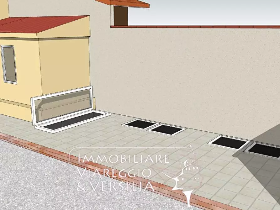 Immagine 15 di Appartamento in vendita  a Viareggio