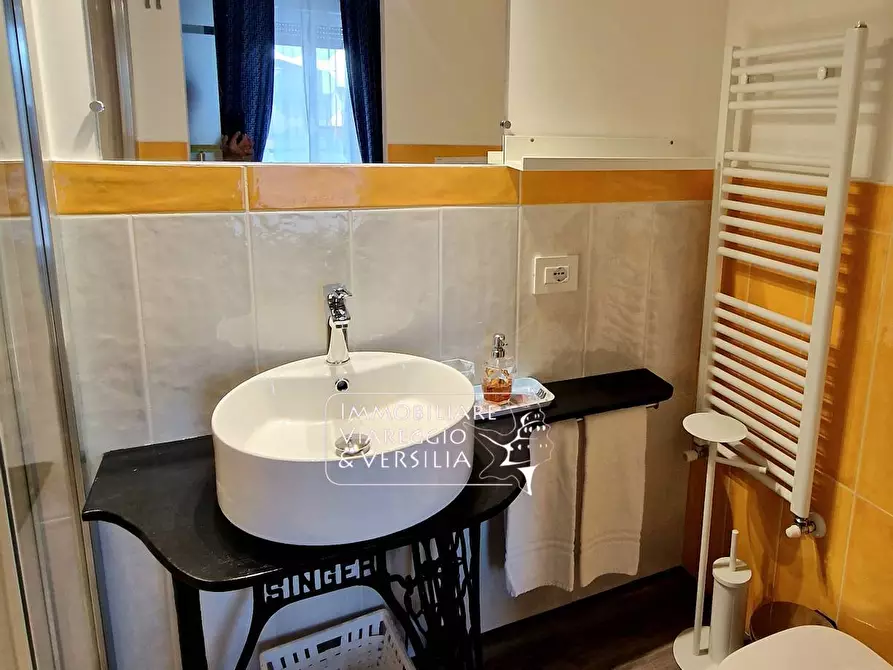 Immagine 12 di Casa indipendente in vendita  in via XX settembre 200 a Lucca