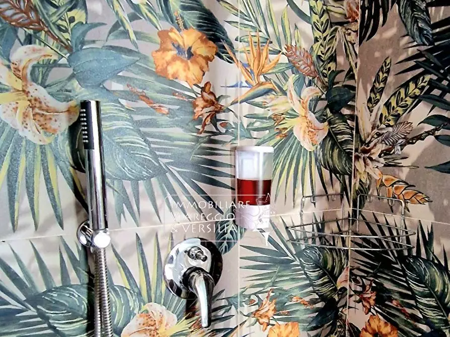 Immagine 16 di Casa indipendente in vendita  in via XX settembre 200 a Lucca