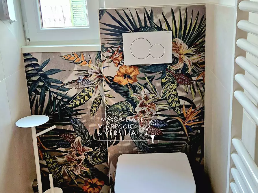 Immagine 17 di Casa indipendente in vendita  in via XX settembre 200 a Lucca