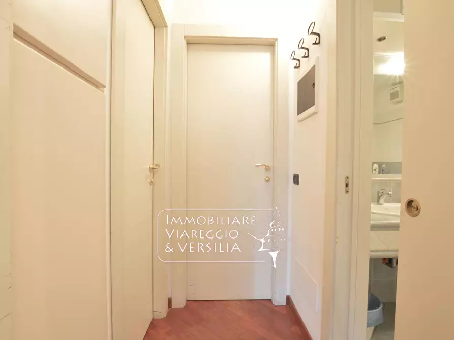 Immagine 29 di Casa indipendente in vendita  in via XX settembre 180 a Viareggio