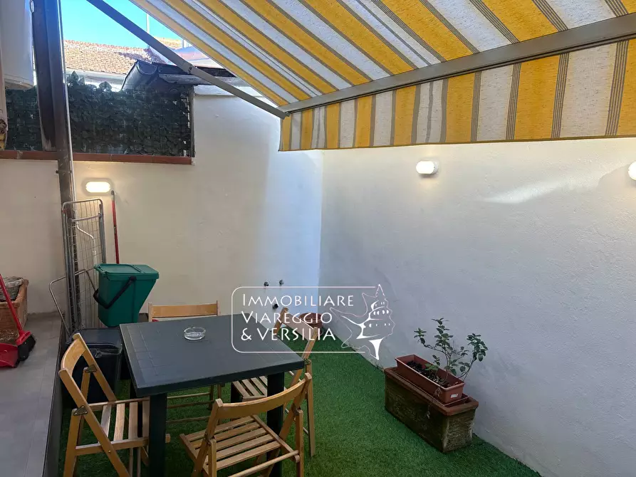 Immagine 1 di Casa indipendente in affitto  in via Aurelia 78 a Viareggio