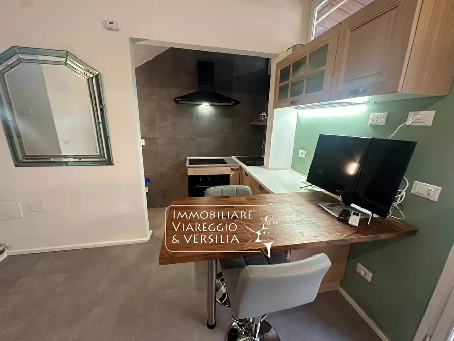 Immagine 9 di Casa indipendente in affitto  in via Aurelia 78 a Viareggio