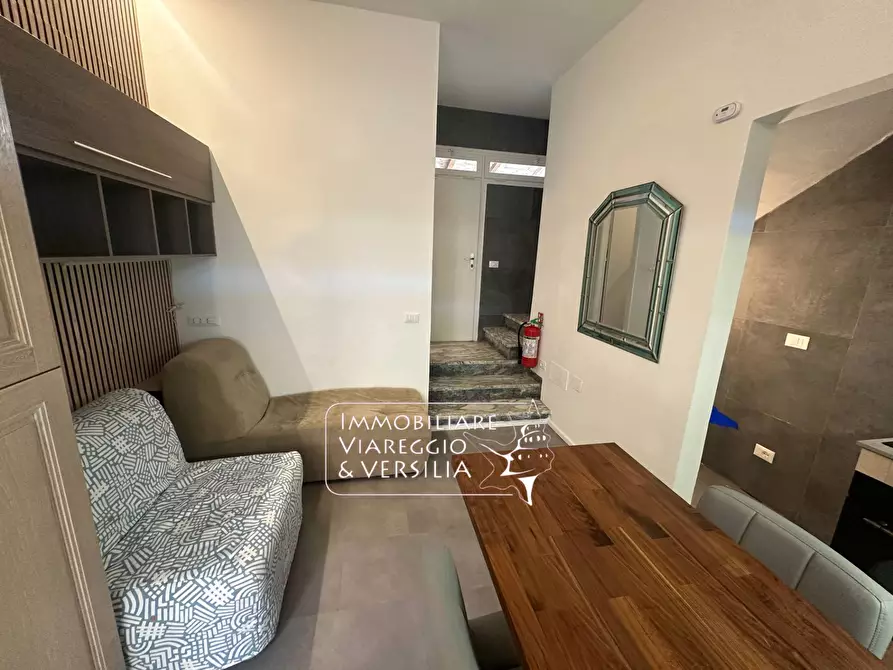 Immagine 12 di Casa indipendente in affitto  in via Aurelia 78 a Viareggio