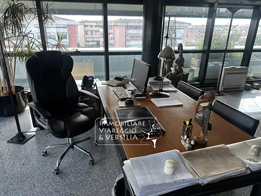 Immagine 7 di Ufficio in vendita  in Largo Risorgimento 8 a Viareggio