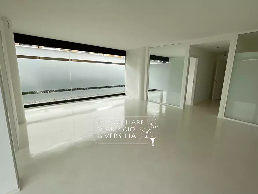 Immagine 9 di Ufficio in vendita  in via Farabola est 10 a Viareggio