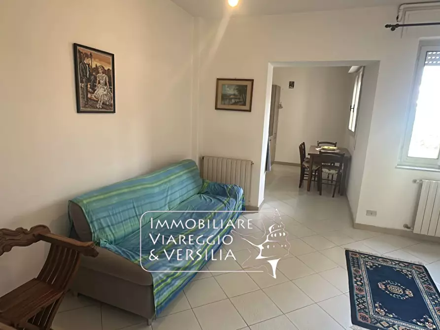 Immagine 18 di Casa indipendente in affitto  in via Battisti 180 a Viareggio
