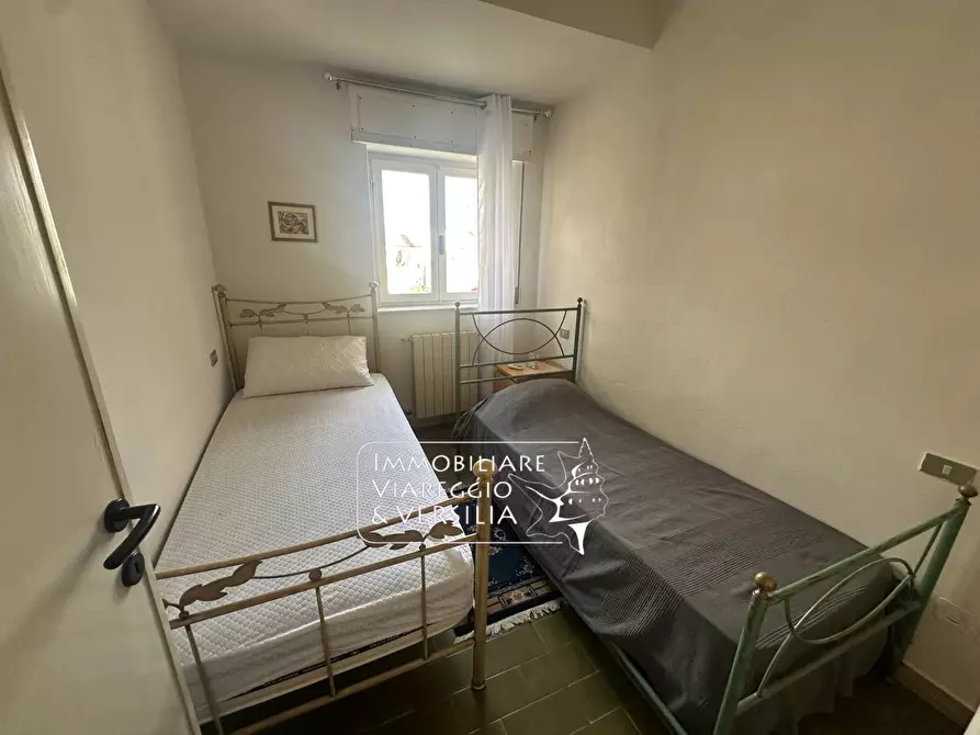Immagine 27 di Casa indipendente in affitto  in via Battisti 180 a Viareggio