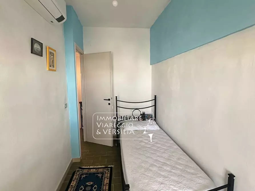 Immagine 29 di Casa indipendente in affitto  in via Battisti 180 a Viareggio