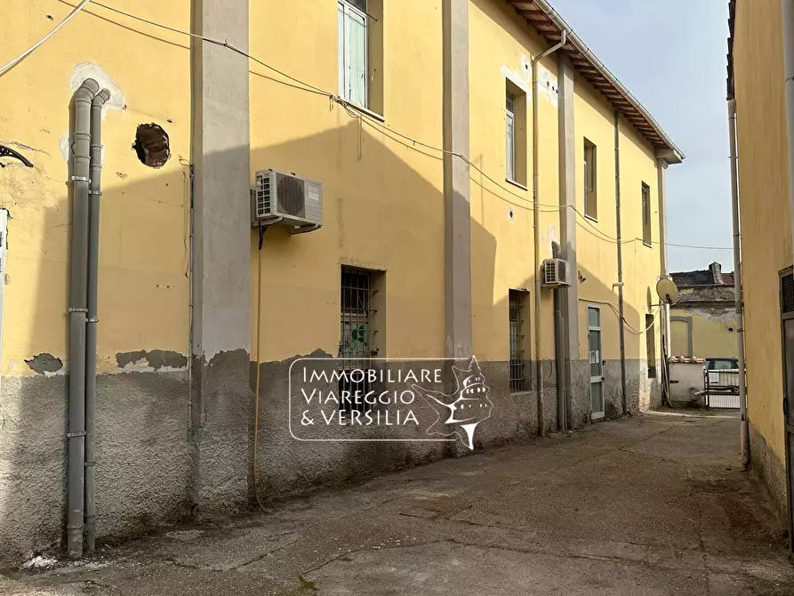Immagine 4 di Magazzino in vendita  in via Dante 128 a Fucecchio