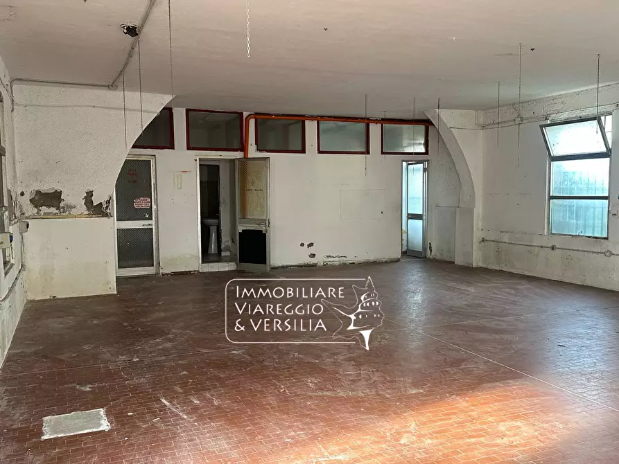 Immagine 2 di Magazzino in vendita  in via Dante 128 a Fucecchio