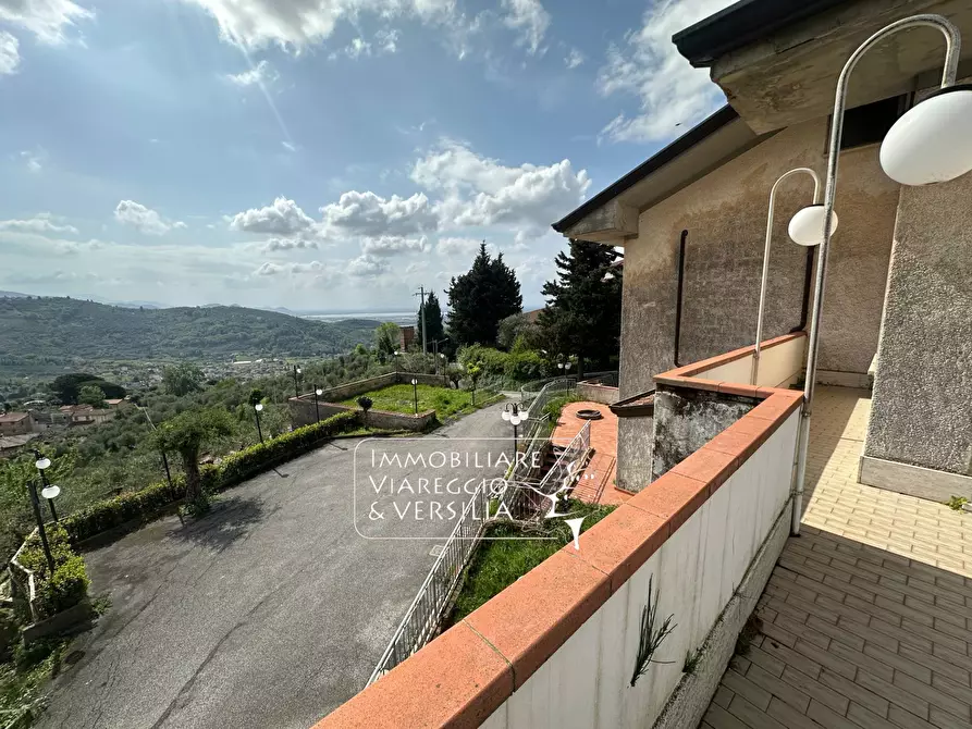 Immagine 6 di Albergo/B&B/Residence in vendita  in via delle Sezioni a Massarosa