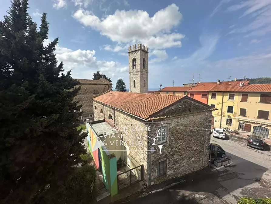 Immagine 3 di Albergo/B&B/Residence in vendita  in via delle Sezioni a Massarosa