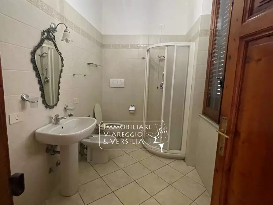 Immagine 9 di Appartamento in affitto  in Via Mazzini 280 a Viareggio