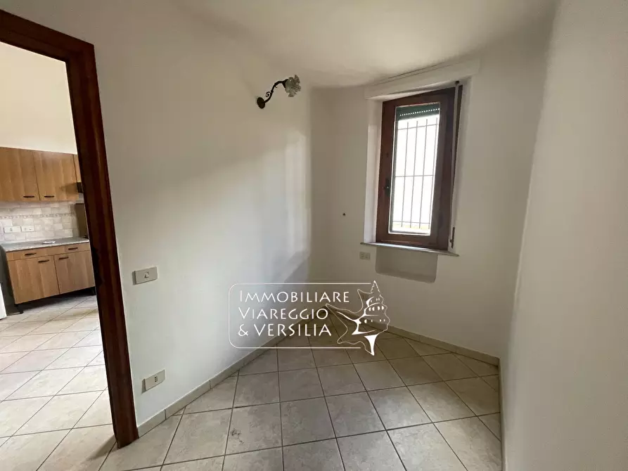 Immagine 11 di Appartamento in affitto  in Via Mazzini 280 a Viareggio