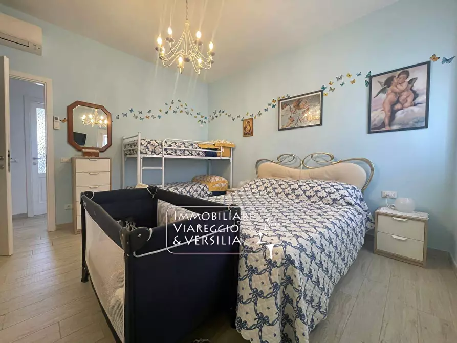 Immagine 3 di Appartamento in vendita  in via san Francesco 103 a Viareggio