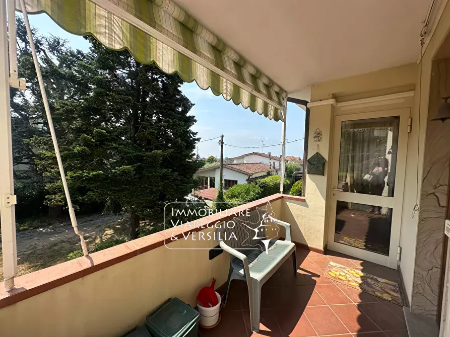 Immagine 7 di Appartamento in vendita  in via Sarzanese a Massarosa