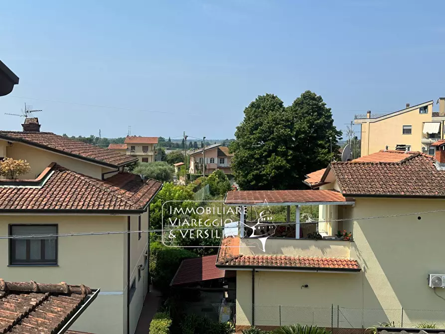 Immagine 19 di Appartamento in vendita  in via Sarzanese a Massarosa
