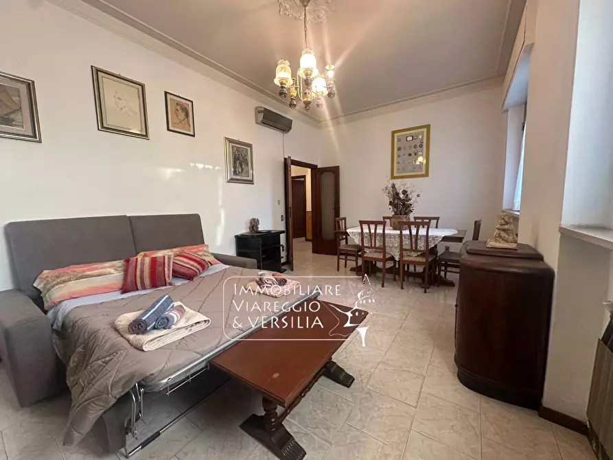 Immagine 7 di Casa semindipendente in vendita  in via Oberdan 15 a Viareggio