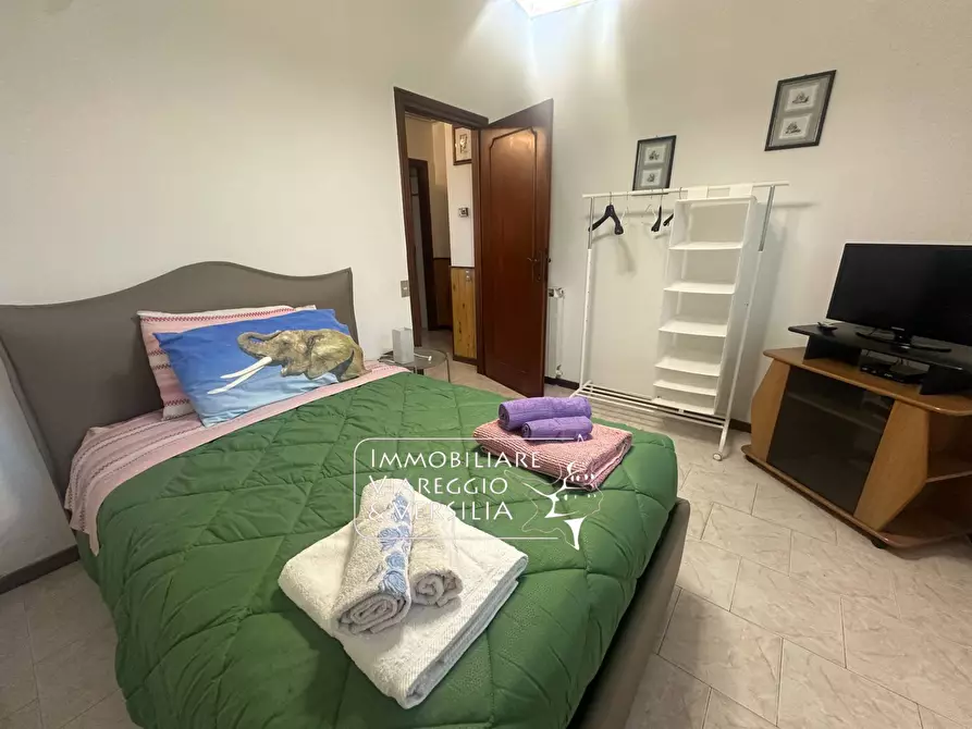 Immagine 27 di Casa semindipendente in vendita  in via Oberdan 15 a Viareggio