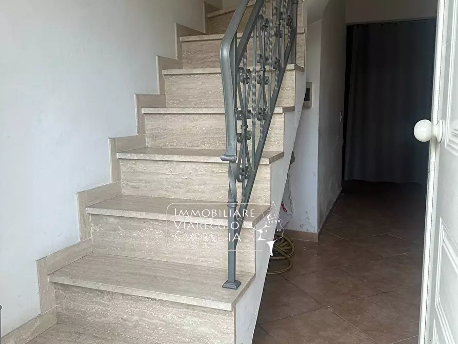 Immagine 35 di Casa semindipendente in vendita  in via Oberdan 15 a Viareggio