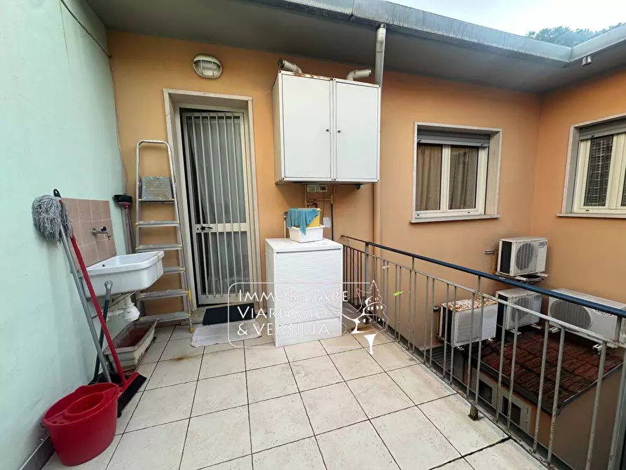 Immagine 36 di Casa semindipendente in vendita  in via Oberdan 15 a Viareggio