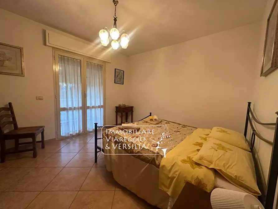 Immagine 51 di Casa semindipendente in vendita  in via Oberdan 15 a Viareggio