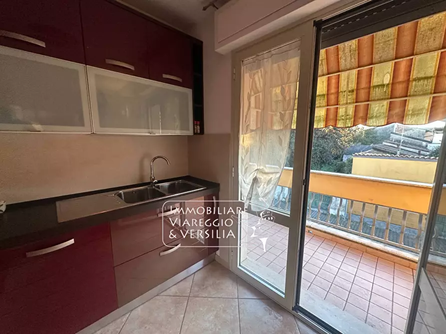 Immagine 58 di Casa semindipendente in vendita  in via Oberdan 15 a Viareggio