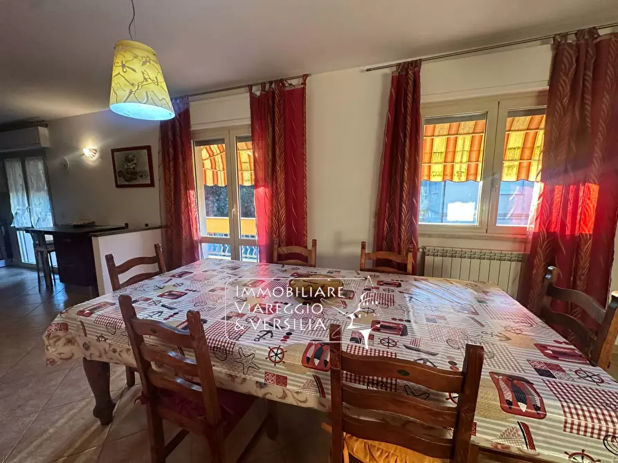 Immagine 67 di Casa semindipendente in vendita  in via Oberdan 15 a Viareggio